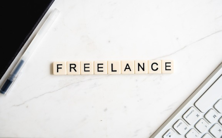 Best Freelancing Jobs for Students in 2025